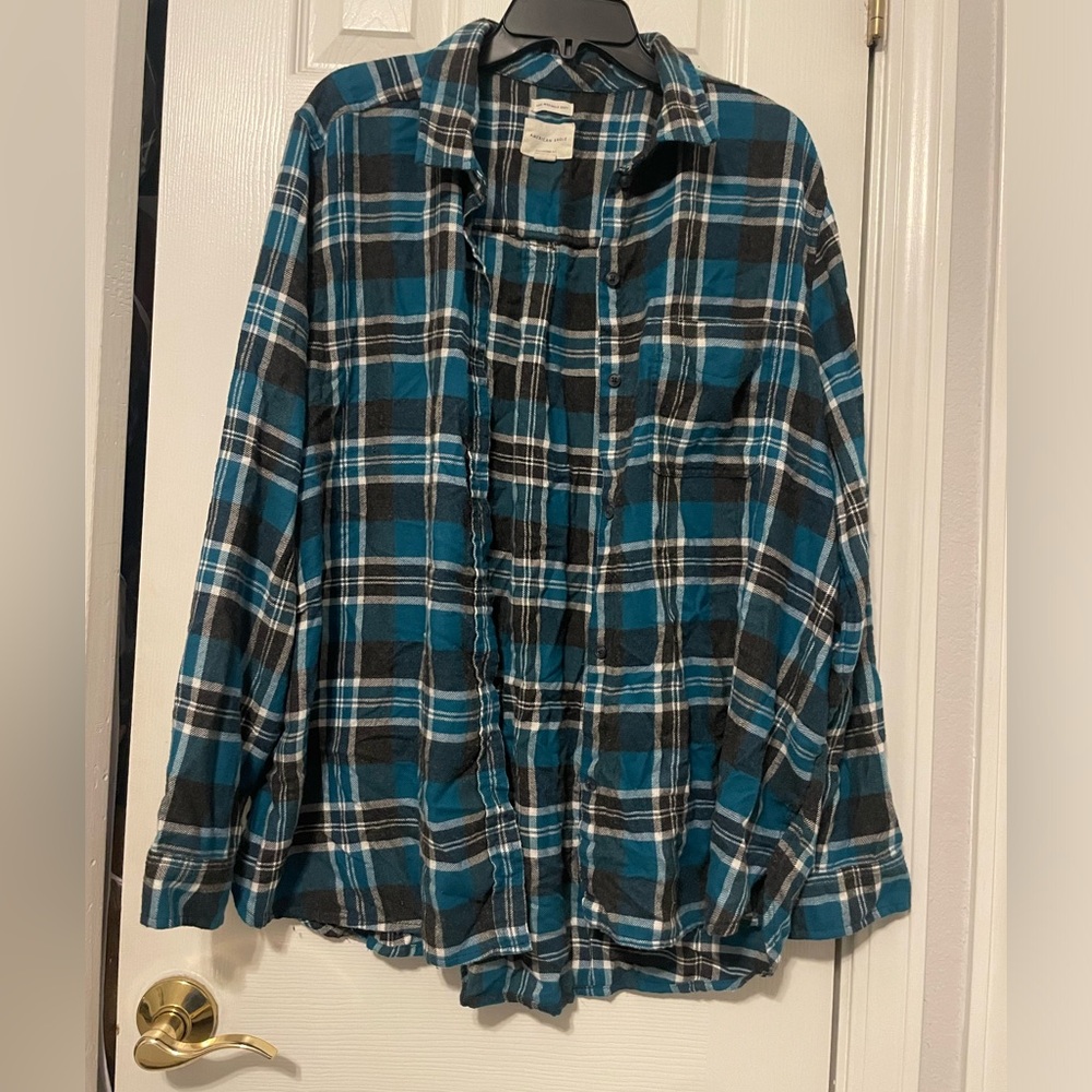 Gently used American Eagles shirt size xxl